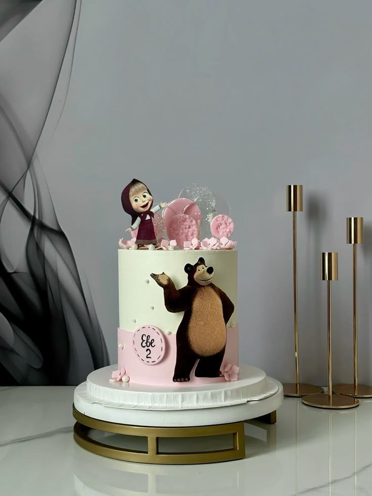 Masha's Magical Cake