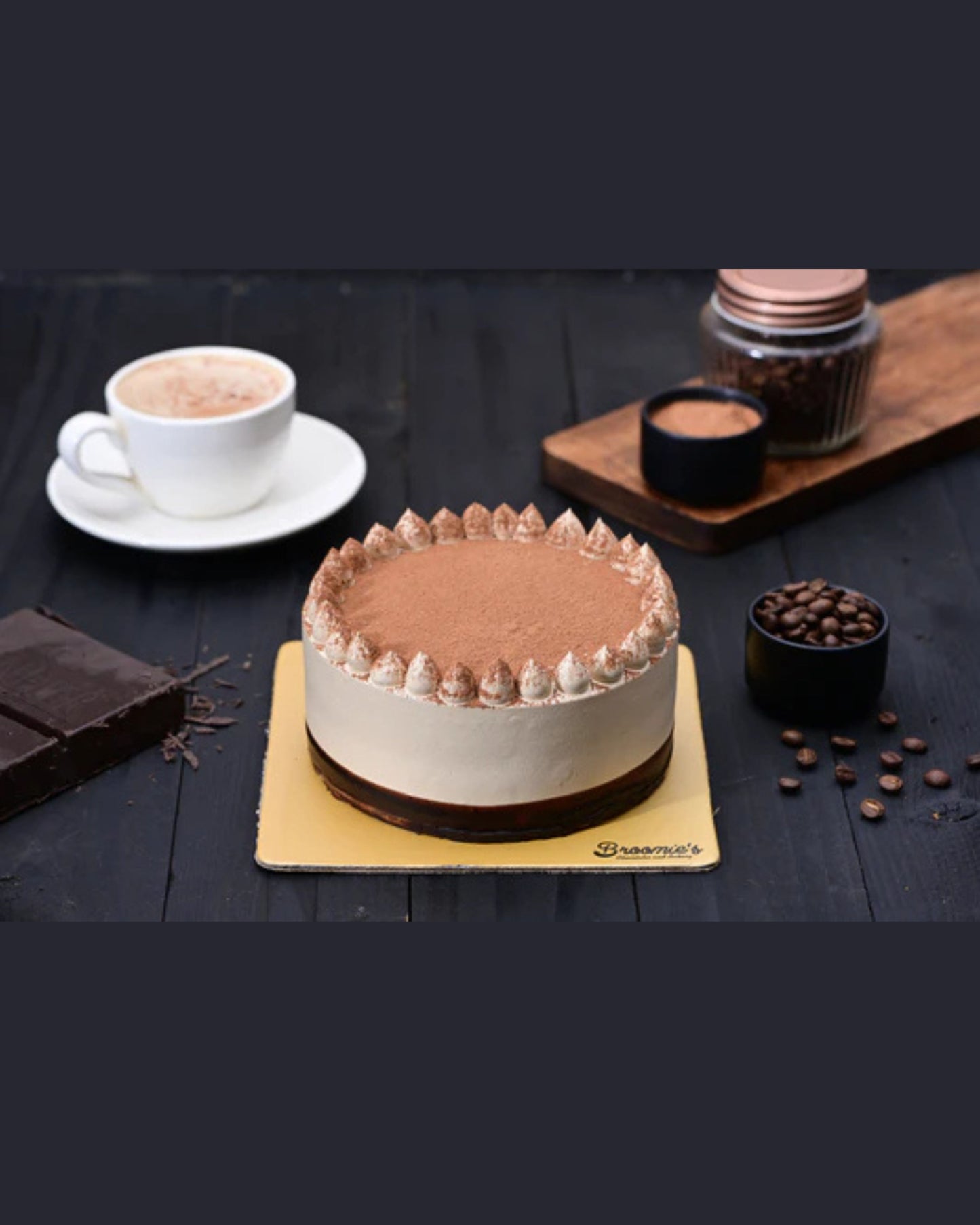 Tiramisu Cake