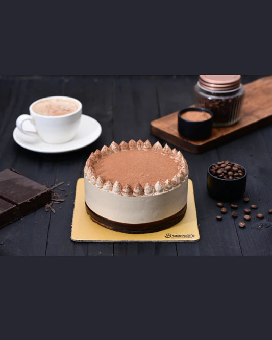Tiramisu Cake