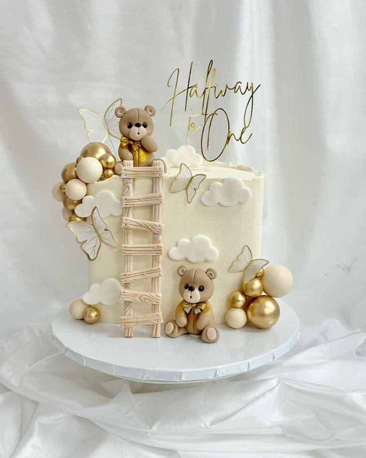 Half-Year Golden Bear Delight Cake
