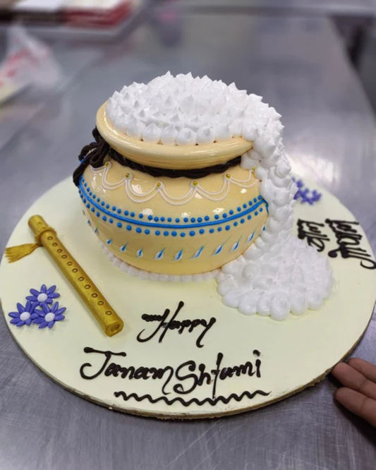 Makhan Magic Cake