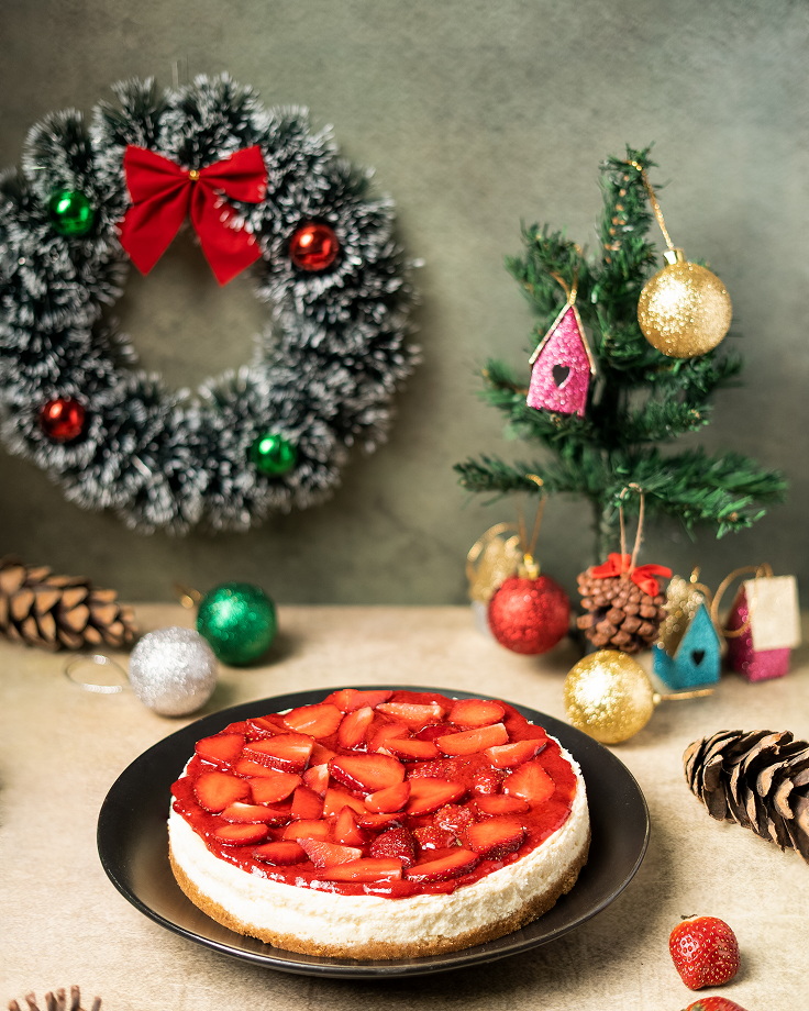 Merry Strawberry Celebration Cheesecake