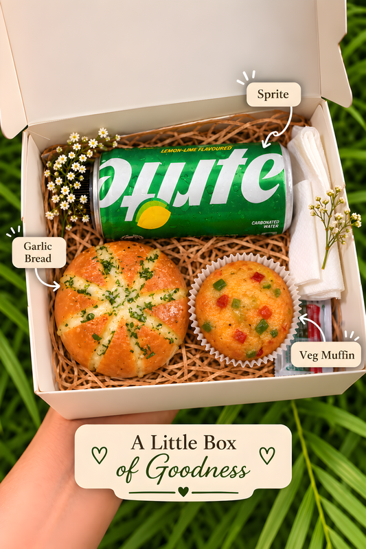 A Little Box of Goodness - Garlic Bread & Veg Muffin Combo (3 Items)