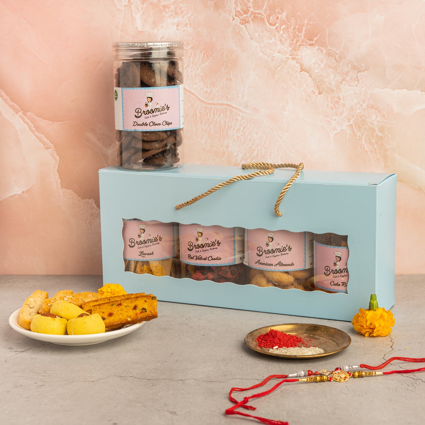 SweetNest Hamper