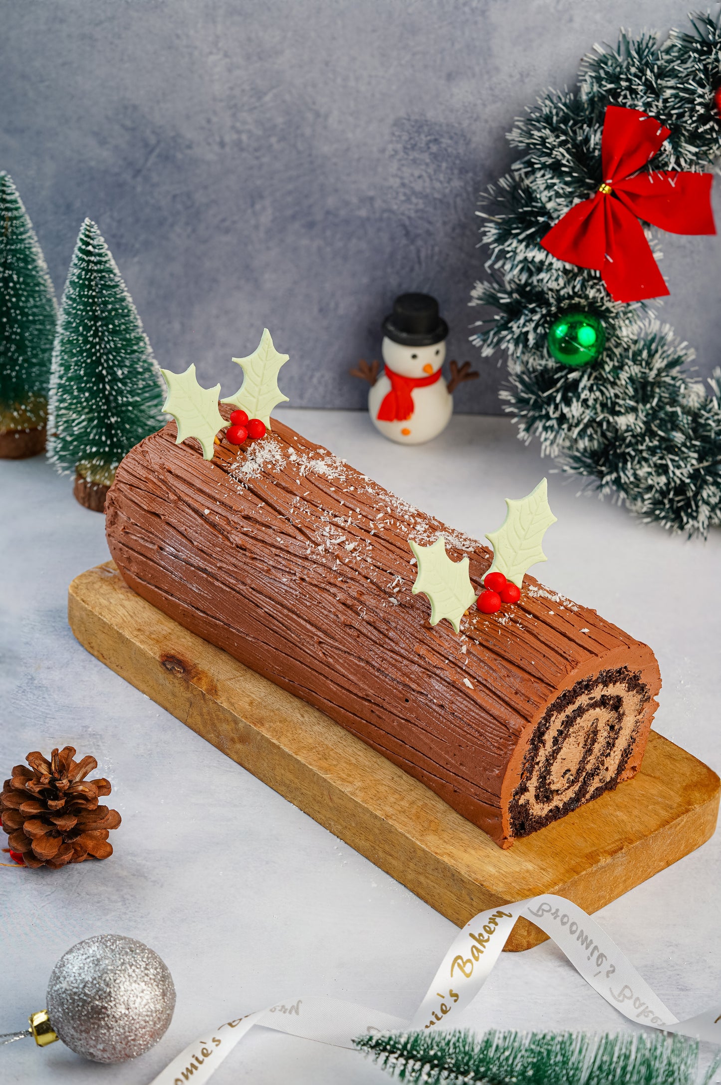 Royal Chocolate Yule Log